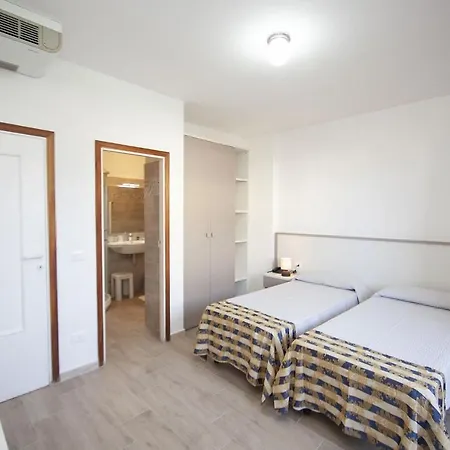 Hotel Thomas 3*