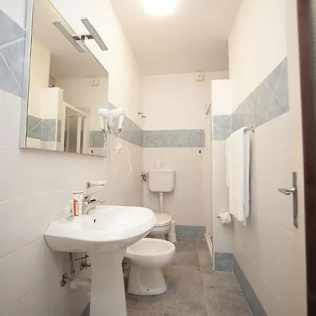 ホテル Thomas マリーナ・ディ・カンポ