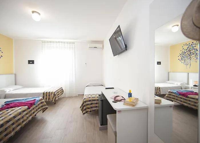 호텔 Thomas 마리나디캄포